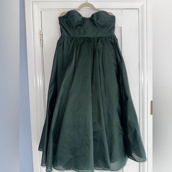 The High Court Dress in Balsam - Picture 8 of 11